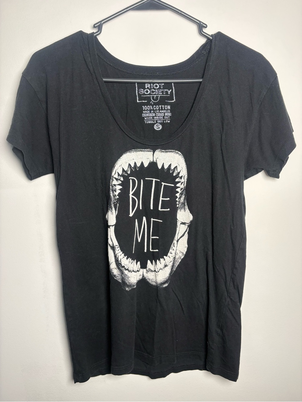 riot society Black Shark Jaw 'Bite Me' Graphic Tee